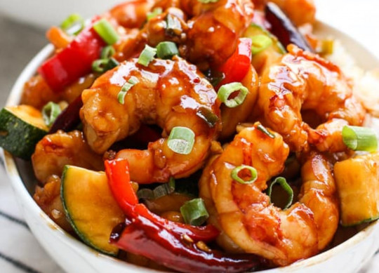 La fameuse recette de crevettes à la chinoise (style Kung Pao)