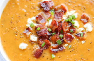La recette parfaite de soupe de courge butternut rôti et bacon!