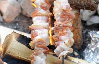 Recette de bacon sur le feu (pour le camping)