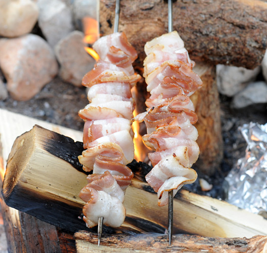 Recette de bacon sur le feu (pour le camping)