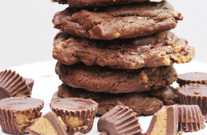 Recette facile de biscuits au chocolat et au Reese!