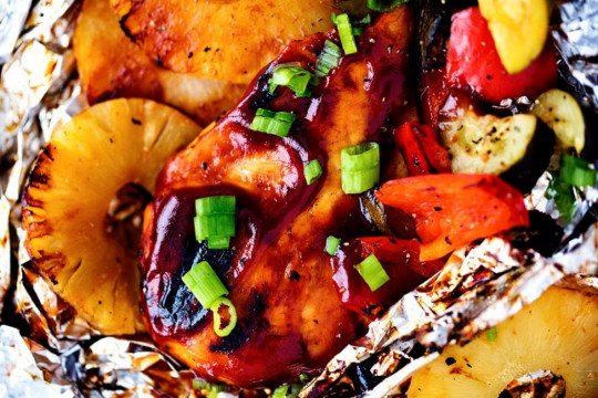 Recette facile de poulet à l'ananas grillé sur le BBQ!