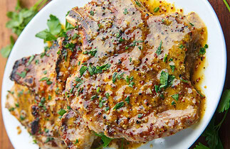 Recette facile de côtelettes de porc miel et moutarde!
