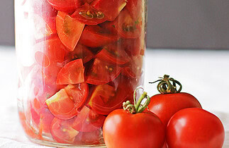 La recette facile des conserves de tomates en dés!