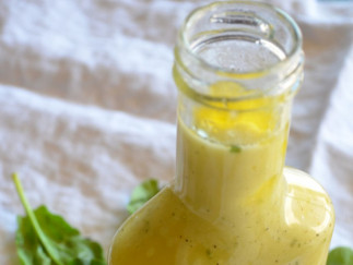 La recette facile de vinaigrette au citron et basilic!