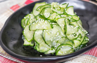 La recette facile de salade de concombre à la japonaise!