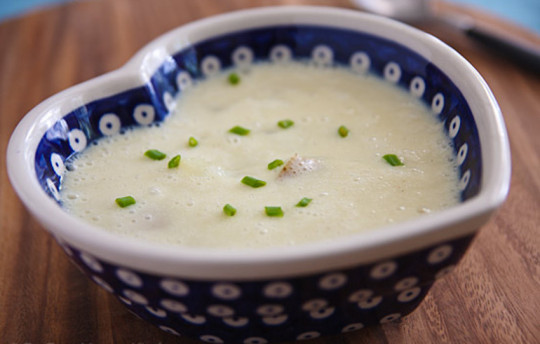 La recette facile de soupe aux patates végétarienne!