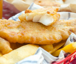 La recette facile de filets de poisson (Fish & Chips) avec une panure à la bière!