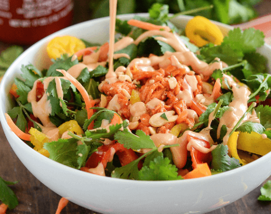 La recette facile de salade saumon épicée à la thaïlandaise!