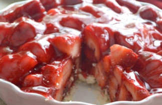 La meilleure recette de tarte aux fraises (Super FACILE à faire...)