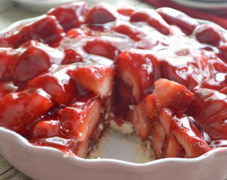 La meilleure recette de tarte aux fraises (Super FACILE à faire...)