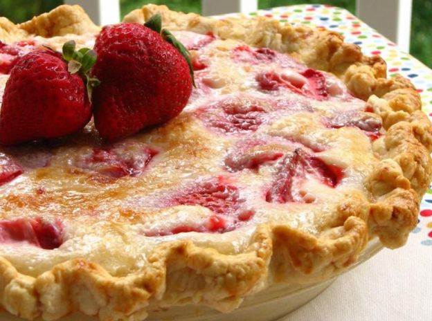 La meilleure recette de tarte aux fraises à la crème sure!