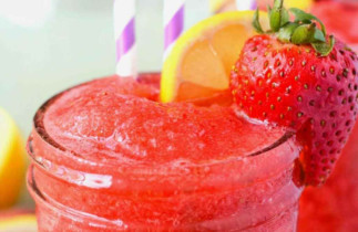 La meilleure recette de slush de vodka aux fraises et limonade!