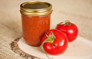 La recette des conserves de jus de tomates épicés de grand-maman!