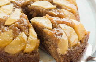 La meilleure recette de gâteau renversé aux pommes (Très facile à faire!)