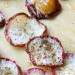 Les chips de radis au sel et au poivre sont une collation parfaite de saison!