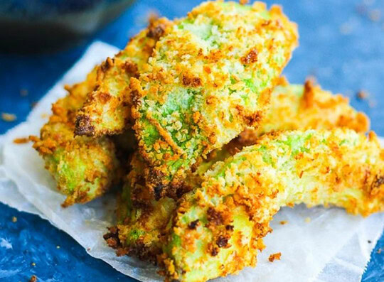La délicieuse recette de frites d'avocat à la friteuse à air chaud!