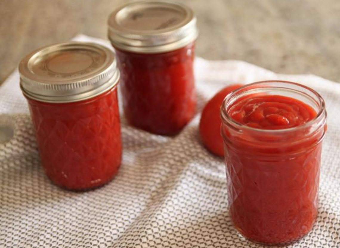 La meilleure recette facile de conserves de ketchup maison!