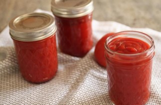La meilleure recette facile de conserves de ketchup maison!