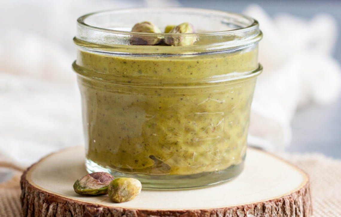 Une recette facile pour faire un beurre aux pistaches absolument parfait!