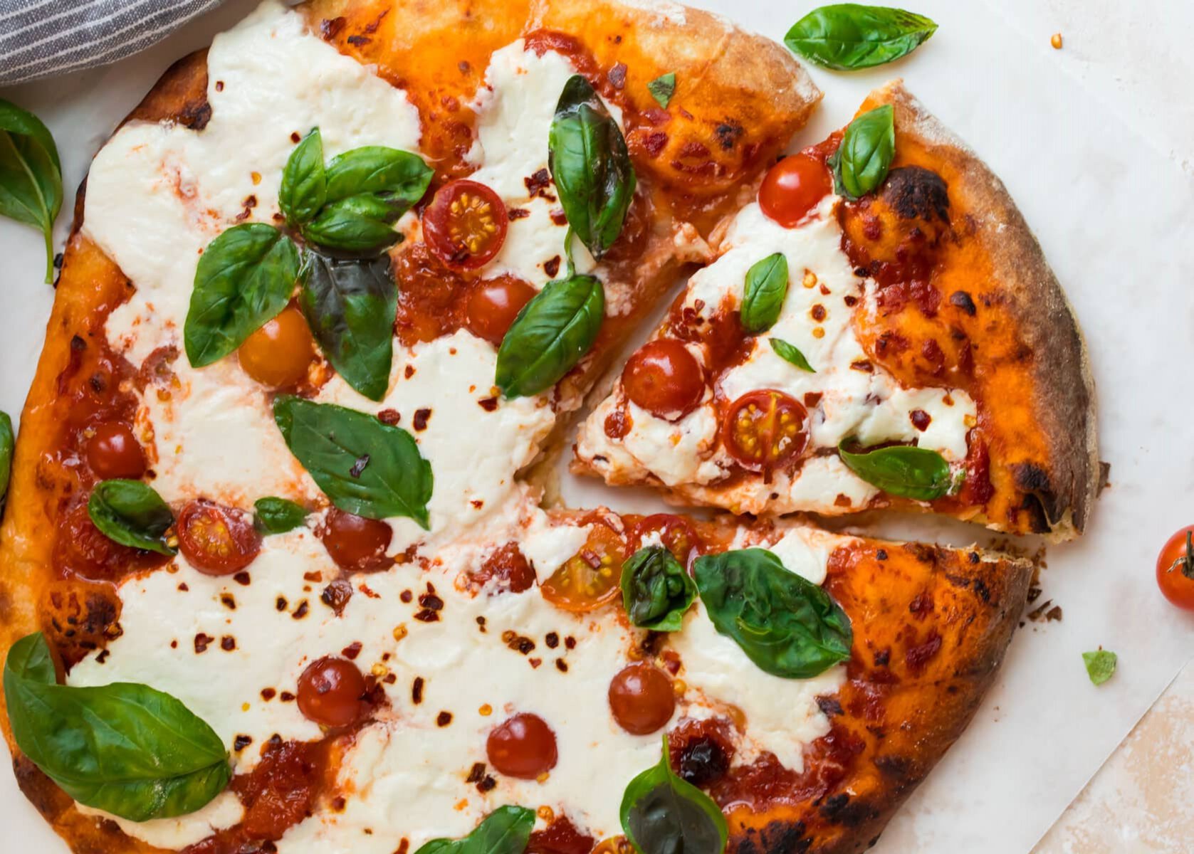 Savourez l'Italie chez vous avec cette pizza à la burrata maison