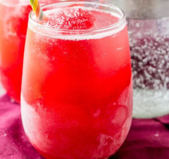 Comment faire une slush à la rhubarbe rafraîchissante