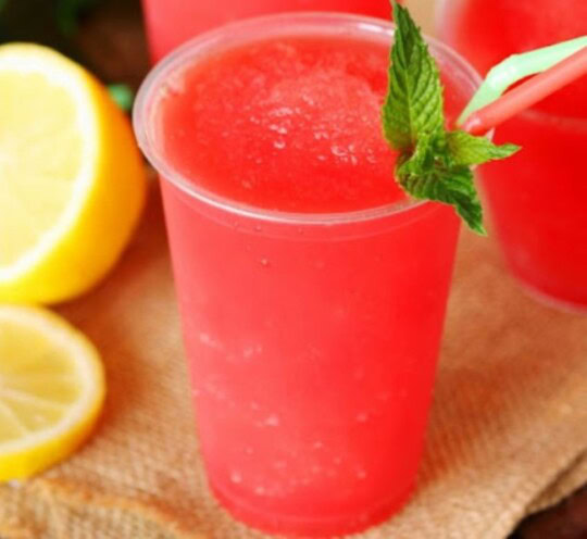 Comment faire une slush au melon d'eau rafraîchissante