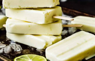 Recette de popsicles à la lime avec seulement 4 ingrédients