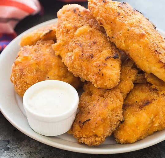 La recette facile de poulet frit croustillant à la Sriracha!